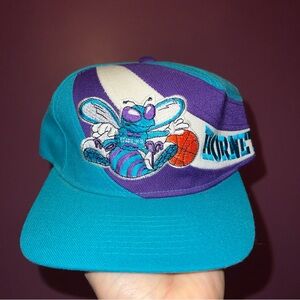 Vintage SnapBack Hornets Rare Cap